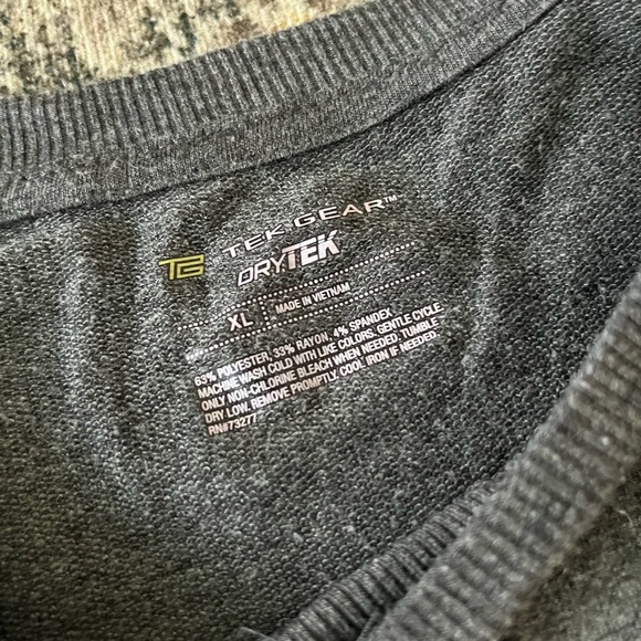 Tek Gear Charcoal Long Sleeve Top - Picture 2 of 4